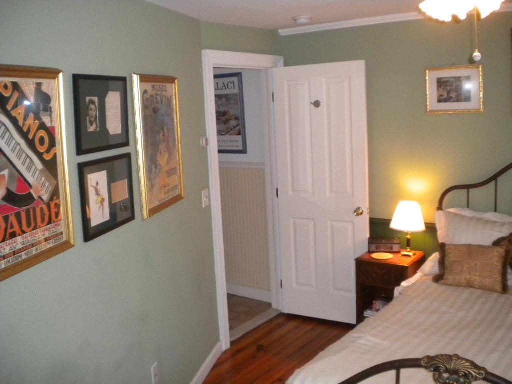 The Stirling House Waterfront Inn グリーンポート エクステリア 写真