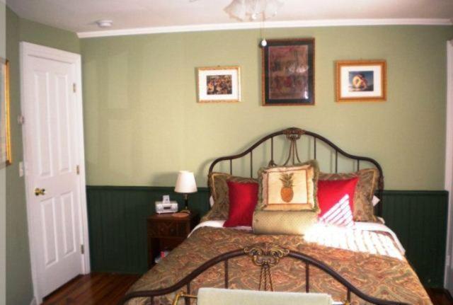 The Stirling House Waterfront Inn グリーンポート エクステリア 写真